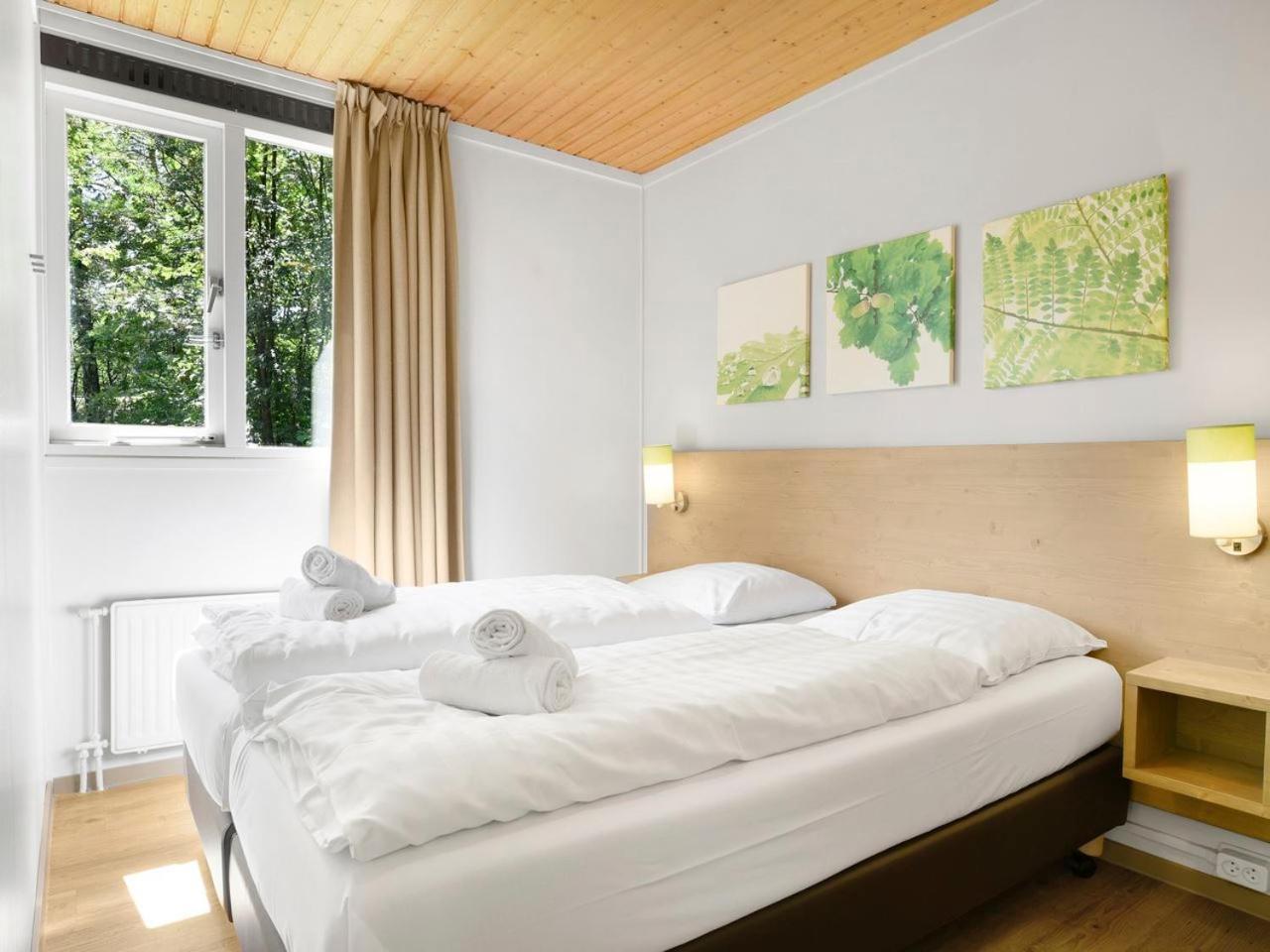 Luxury 4-Person Bungalow In The Holiday Park Landal Twenhaarsveld Holten Zimmer foto
