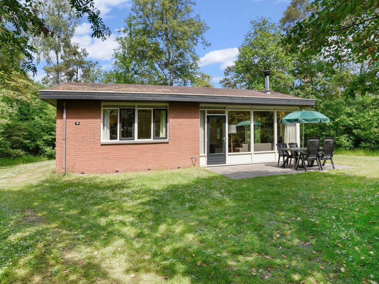 Luxury 4-Person Bungalow In The Holiday Park Landal Twenhaarsveld Holten Zimmer foto