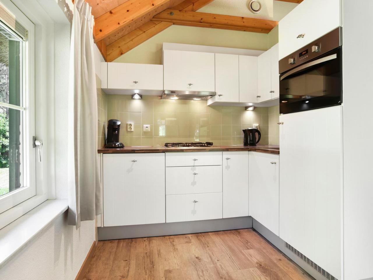 Luxury 4-Person Bungalow In The Holiday Park Landal Twenhaarsveld Holten Zimmer foto
