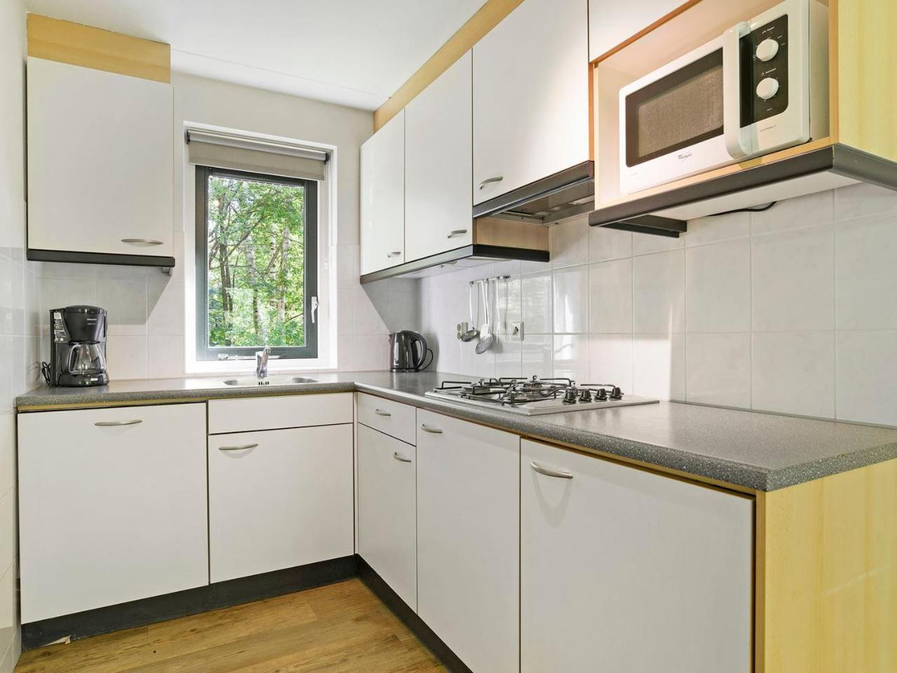 Luxury 4-Person Bungalow In The Holiday Park Landal Twenhaarsveld Holten Zimmer foto